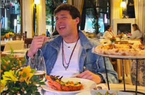 Ο Θωμάς Γρατσούνας «παίζει» τα Βόρεια και Νότια Προάστια στα δάχτυλα