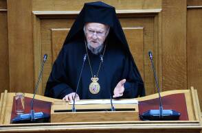 Ο Οικουμενικός Πατριάρχης Βαρθολομαίος στη Βουλή