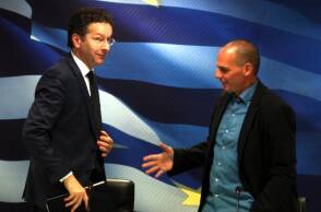 Γιάνης Βαρουφάκης και Γερούν Ντάισελμπλουμ το 2015 © EUROKINISSI /ΤΑΤΙΑΝΑ ΜΠΟΛΑΡΗ