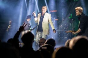 Οι Duran Duran δηλώνουν πως θα παίξουν στο φεστιβάλ Γκλάστονμπερι μόνο ως headliners και όχι σε μικρότερη σκηνή ή απογευματινή ζώνη.