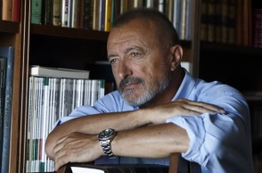 Αρτούρο Πέρεθ-Ρεβέρτε: Όσο αλαζόνας κι αν είσαι, όταν γράφεις πρέπει να είσαι ταπεινός