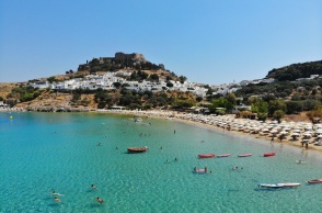 παραλία και άποψη της Λίνδου