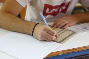 Πανελλήνιες 2026: Αντίστροφη μέτρηση για την «πρεμιέρα» – Συμβουλές και οδηγίες προς τους υποψήφιους