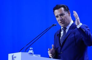 Άδωνις Γεωργιάδης: Προτιμώ για αντίπαλο μου τον θυμωμένο Ανδρουλάκη, ο Τσίπρας έχει μια λάμψη