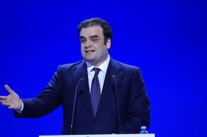 Πιερρακάκης για κόμμα Τσίπρα: Όταν θέλεις να ανεβάσεις ένα νέο έργο, πρέπει να αλλάζεις και το σενάριο