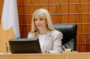 Κύπρος: Επανεξελέγη Πρόεδρος της Βουλής η Αννίτα Δημητρίου με 29 ψήφους έναντι 19 του Στεφάνου – Αποχή τήρησε το ΕΛΑΜ
