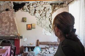 Σεισμοί στην Εύβοια και ζημιές σε σπίτι στην Δαφνούσα