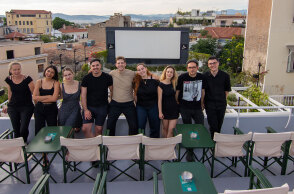 Η ομάδα του Cine Paris