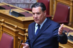 Γεωργιάδης: Ο Τσίπρας θα τους καθαρίσει όλους σαν αβγά, θα πάρει 4 - 5 από τον ΣΥΡΙΖΑ