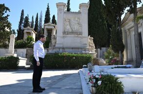 30 χρόνια από τον θάνατο του Ανδρέα Παπανδρέου: Ο Νίκος Ανδρουλάκης μιλά για την παρακαταθήκη και τη διαχρονική επιρροή του ιδρυτή του ΠΑΣΟΚ.