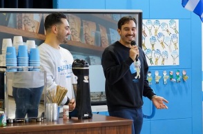 Οι δύο Έλληνες του Μόντρεαλ που έκαναν viral το Freddo Matcha