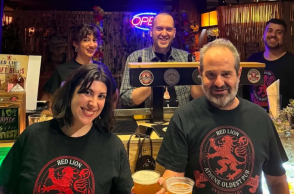 Το καλοκαιρινό μπαρ της Red Lion