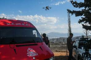 Drone της Πυροσβεστικής παρακολουθεί την εξέλιξη της φωτιάς