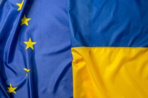 Η ΕΕ εκταμιεύει 3,9 δισ. ευρώ προς την Ουκρανία για drones, στο πλαίσιο του νέου δανείου των 90 δισ. ευρώ - Η χρηματοδότηση συνδέεται με μεταρρυθμίσεις