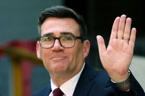 Βρετανία: Εκλογή του Άντι Μπέρναμ στην ηγεσία των Εργατικών: «Μια νέα εποχή για τη Βρετανία»