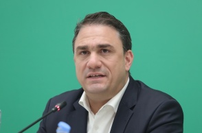 Κώστας Τσουκαλάς