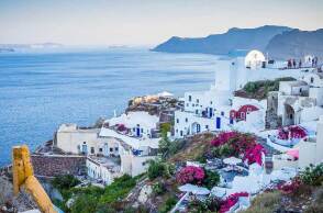 Κατοικίες στη Σαντορίνη