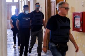Σύρος: «Ήμουν σε κατάσταση άμυνας, νόμιζε ότι έλειπα και χτύπησε το κουδούνι» λέει ο 41χρονος για τον θάνατο της διασώστριας