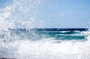 Καιρός: Θυελλώδεις άνεμοι έως 9 μποφόρ την Παρασκευή - Μέχρι τους 38 βαθμούς η θερμοκρασία