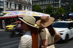 Ο καιρός σήμερα, Τετάρτη 5 Αυγούστου, θα είναι γενικά ηλιόλουστος, με υψηλές θερμοκρασίες και τοπικές βροχές στα ορεινά - Αναλυτική πρόγνωση