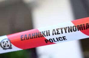 Συνελήφθη 37χρονος στη Θεσσαλονίκη, καθώς μετά από τροχαίο στην Αγίου Δημητρίου διαπιστώθηκε ότι οδηγούσε κλεμμένο ΙΧ ενοικιάσεως.
