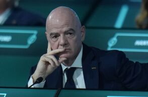 Η FIFA καταγγέλλει οργανωμένη προσπάθεια δυσφήμισης του Τζιάνι Ινφαντίνο, μετά τις αναφορές για «αποζημίωση αποχώρησης» σε πρώην υπάλληλο της UEFA