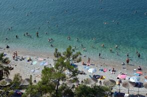 Καιρός: Μέχρι τους 37 βαθμούς η θερμοκρασία την Τρίτη - Σε ποιες περιοχές θα βρέχει
