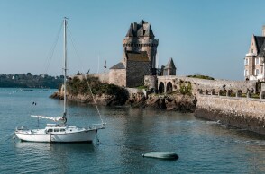 maureen-cosnard-xeu3ndrges8-unsplash