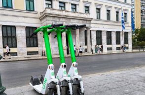 Εντατικοί έλεγχοι της Τροχαίας Αττικής για ηλεκτρικά πατίνια στην Αθήνα - 495 παραβάσεις σε 689 ελέγχους και 22 ακινητοποιήσεις.