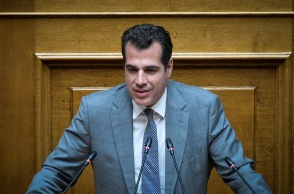 Θάνος Πλεύρης