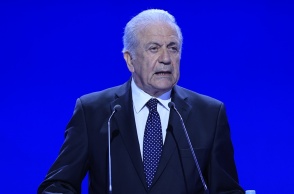Δημήτρης Αβραμόπουλος