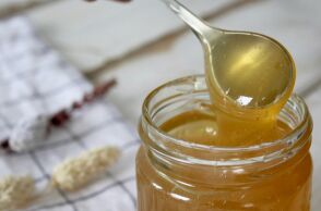 Γιατί αξίζει να βάλετε περισσότερο το μέλι στη διατροφή σας