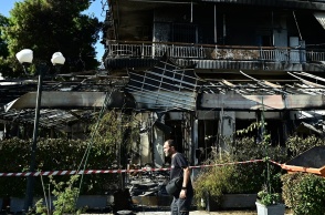 Νέα Ιωνία: Στο Εκβιαστών η έρευνα για τη φωτιά στο καφέ - Εμπρησμό «βλέπουν» οι Αρχές