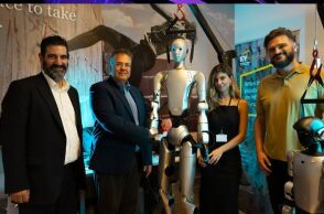 Μέσα στο EY Robotics Lab: Όταν η τεχνητή νοημοσύνη αποκτά χέρια και πόδια
