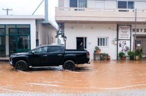 Καιρός: Σε «πορτοκαλί» υποβαθμίζεται από το απόγευμα του Σαββάτου το έκτακτο δελτίο, με βροχές στο νότιο Αιγαίο και ανέμους έως 9 μποφόρ.