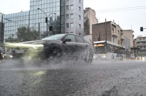 Δρόμος στην Αττική εν μέσω καταιγίδας