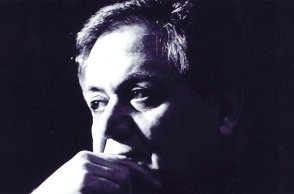 Ο Μάνος Χατζιδάκις και το «παράδοξο» του αντιλαϊκισμού