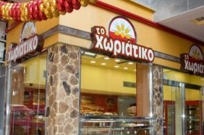 Συνελήφθη ο Άγγελος Γιαννακόπουλος, ιδιοκτήτης της αλυσίδας «Χωριάτικο», από τη ΔΑΟΕ για φορολογική απάτη εκατομμυρίων - Συνελήφθη και λογιστής.