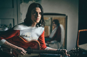 Rockwave Festival 2023: James Bay και Jonathan Jeremiah προστίθενται στο line up του Robbie Williams, το Σάββατο 1 Ιουλίου 2023, στο Terra Vibe, στη Μαλακάσα. 