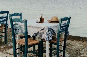 Τραπεζοκαθίσματα ταβέρνας