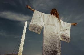 Το νέο art project «nuKUmori» της εικαστικού και ποιήτριας χαϊκού Μαρίας Παπατζέλου