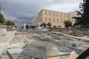 Επεισόδια στην διαδήλωση για το δυστύχημα στα Τέμπη