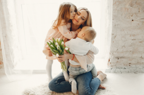 Γιορτή της μητέρας:10 εντυπωσιακά γεγονότα