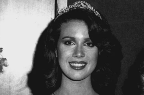 Ανίτα Κόμπι: H ειδεχθής δολοφονία που συγκλόνισε την Αυστραλία