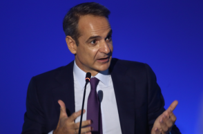 Οι αντιδράσεις των κομμάτων στην ομιλία του Κ. Μητσοτάκη