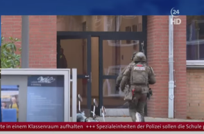 Η αστυνομία σε σχολείο του Αμβούργου όπου υπάρχει αναφορά για παρουσία ενόπλων