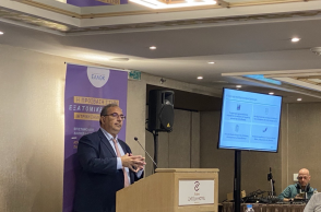 antonis_karokis_ellok