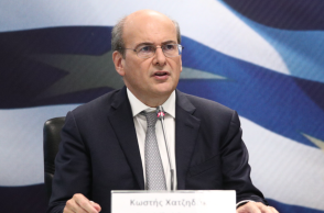 Χατζηδάκης για νέο φορολογικό: Η Πολιτεία δεν μπορεί να συνεχίσει να «ευλογεί» τη φοροδιαφυγή