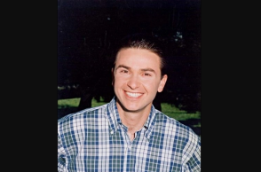 Ο Αντώνης Παραράς