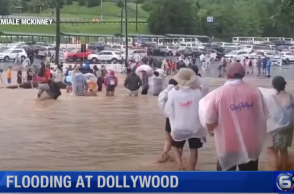 Πλημμύρισε το Dollywood